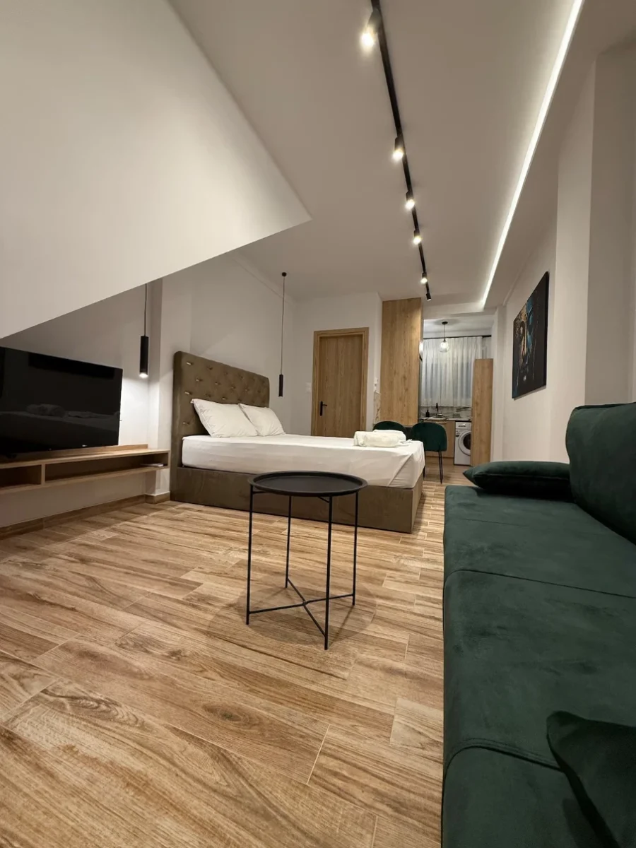 Ethra Suite 8 VOLOS2